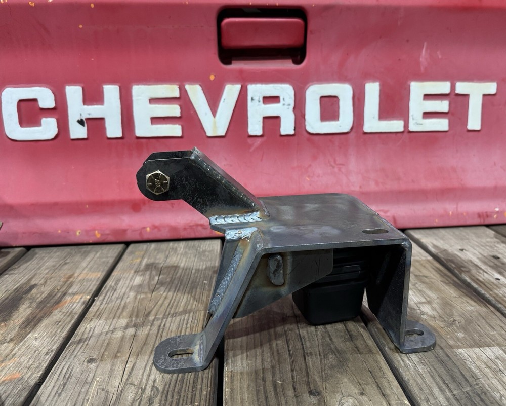 Bolt-on Shock Relocation Kit 88-98 GM 1500 OBS