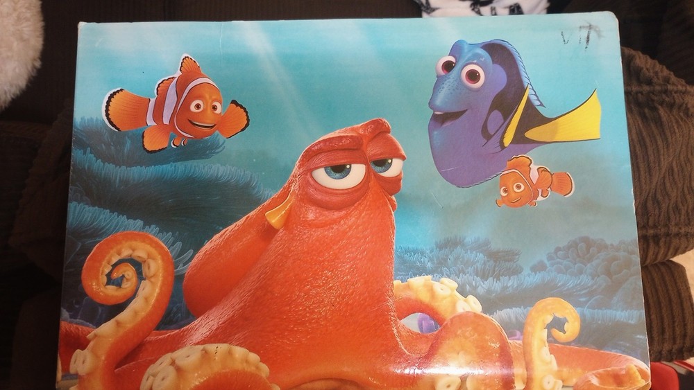 Crayola Disney Finding Dory Creativity Kit