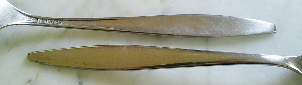 12 SSS Oneida Tone Stainless 6 inch Teaspoons