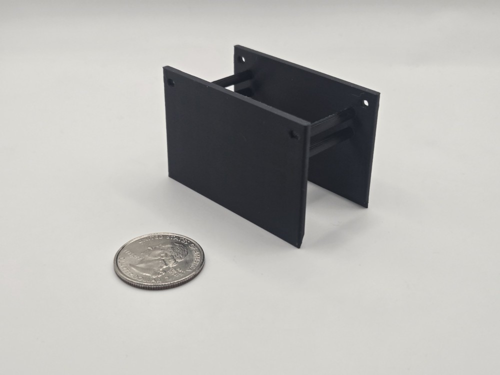 1/64 Scale Trench Box in Black