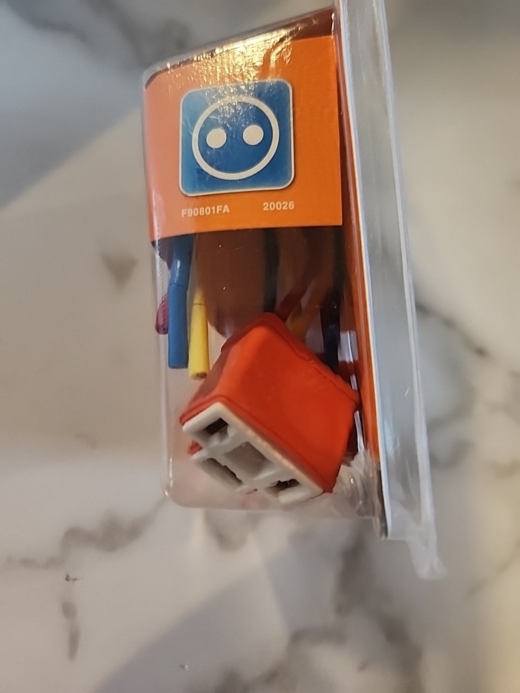 Dorman 90801 Builders Series H4 / 9003 Ceramic Socket