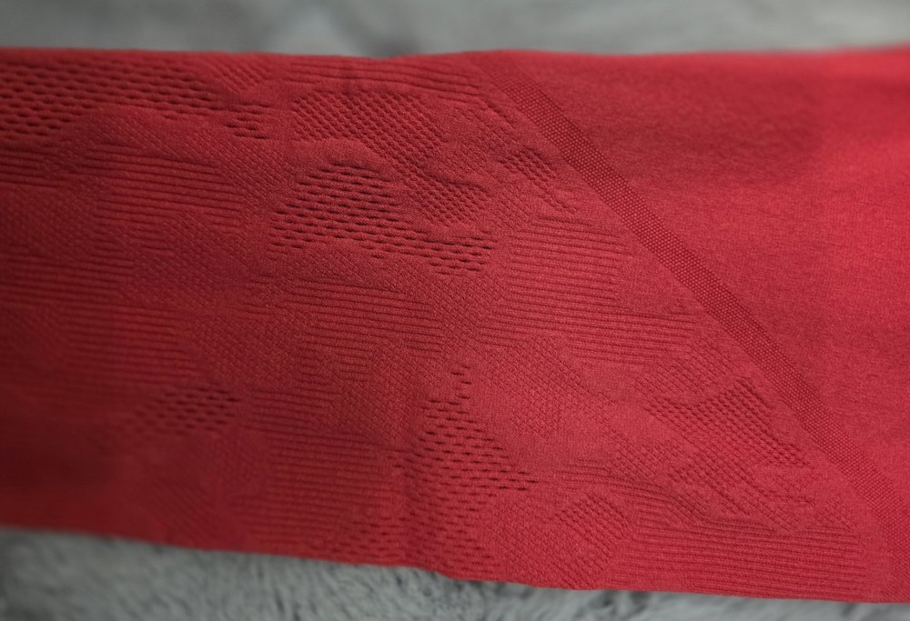 Fabletics High Waisted Seamless Rib Legging in Salsa Red-size medium