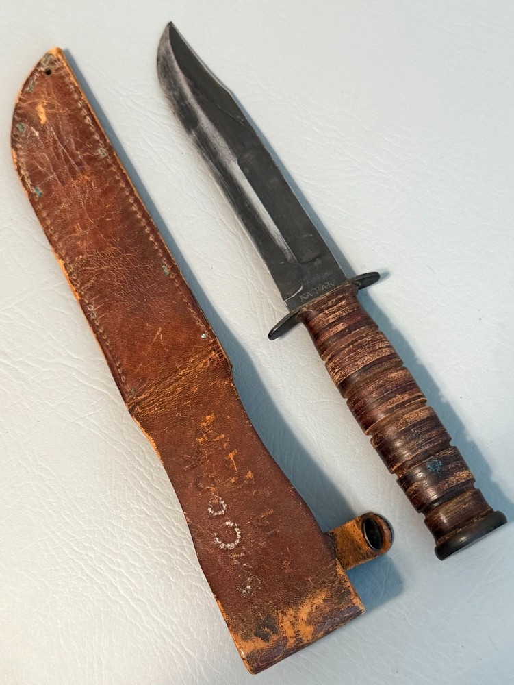 WW-2 USMC KABAR KNIFE MID WAR 59