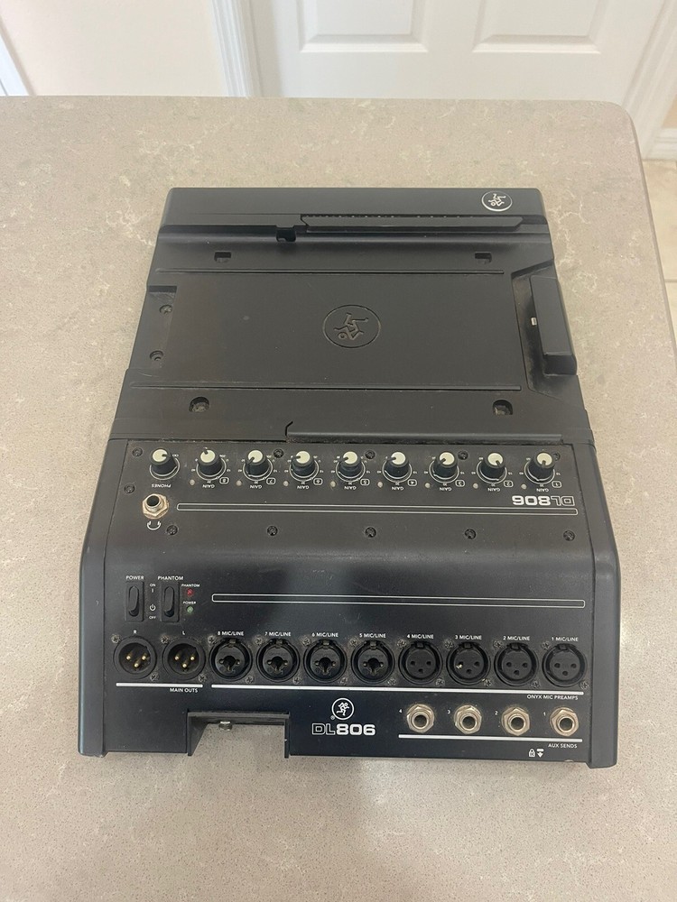 Mackie DL806 Digital Audio Mixer - Read Description