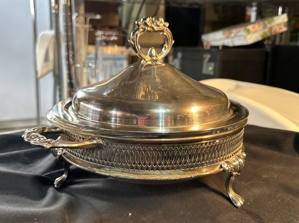 Silverplated Reticulated Openwork Figural Casserole Pyrex Bowl with Lid Tri-Leg
