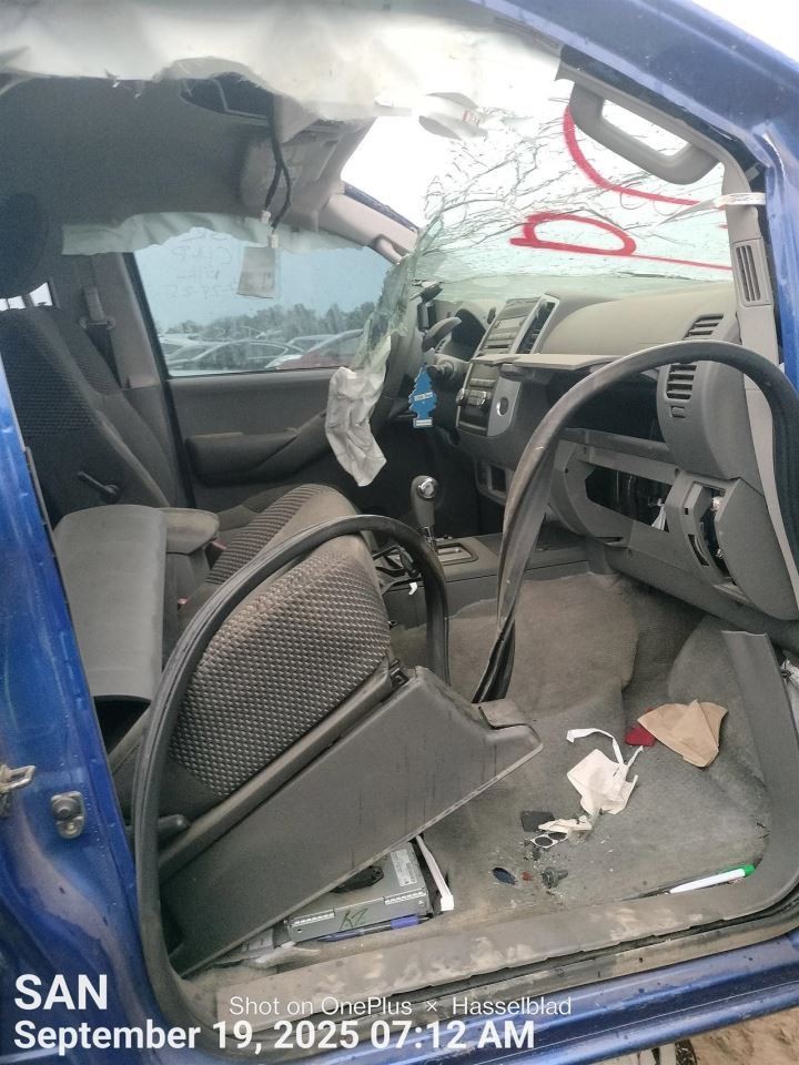 LEFT REAR DOOR WINDOW REGULATOR OEM 2007 NISSAN FRONTIER