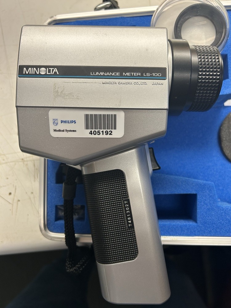 Minolta Luminance Meter LS-100 Flash Unit with Case and Accessories