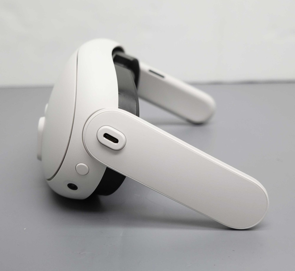 Meta Quest 3 512GB VR Headset Only - White