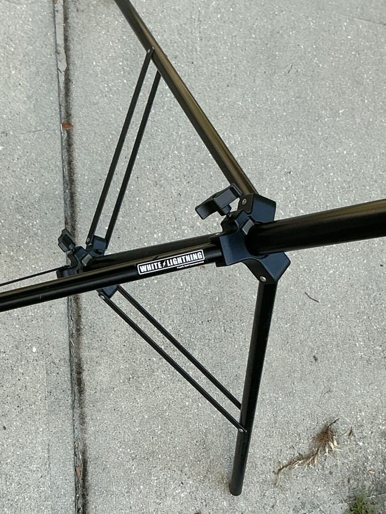 White Lightning Studio Flash Stand Only Good Condition