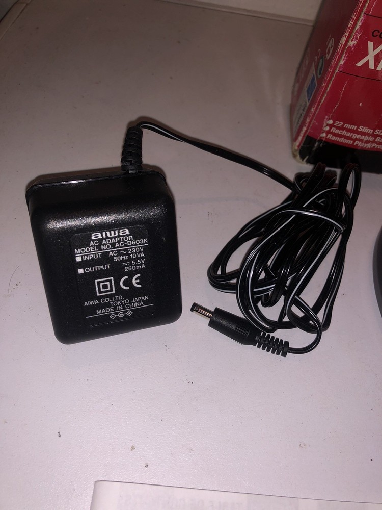 Aiwa XP-V731 Compact Dick Player - Cd Player Walkman