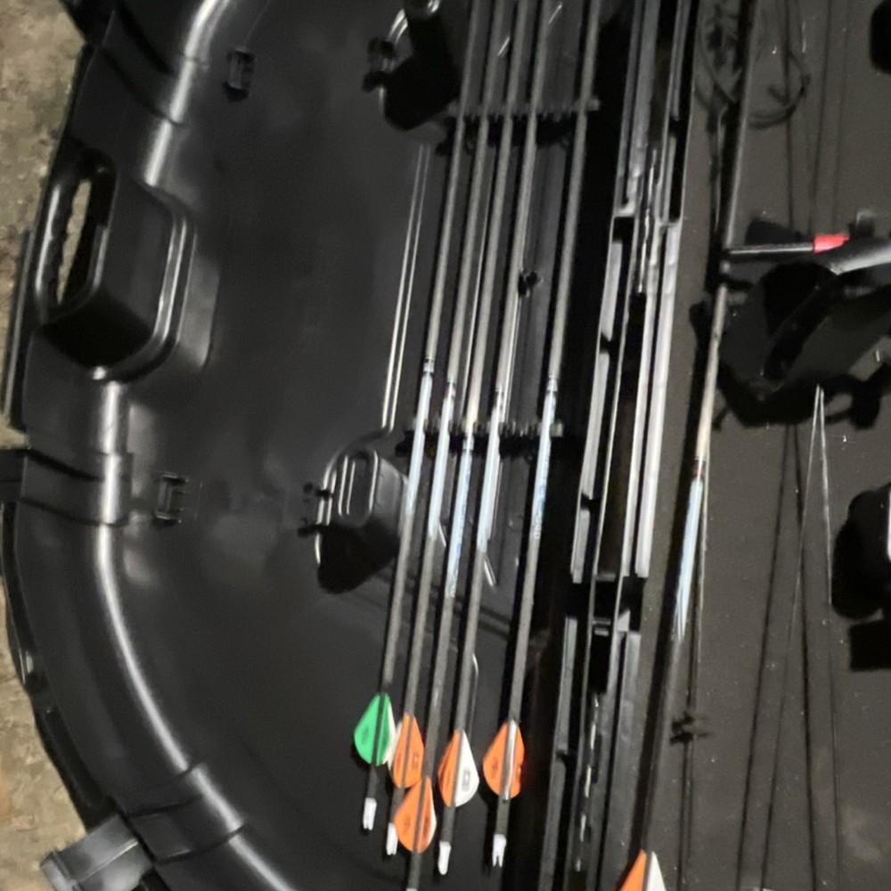 PSE Archery Compound Bow with Case, Arrows, Trophy Hunter Target