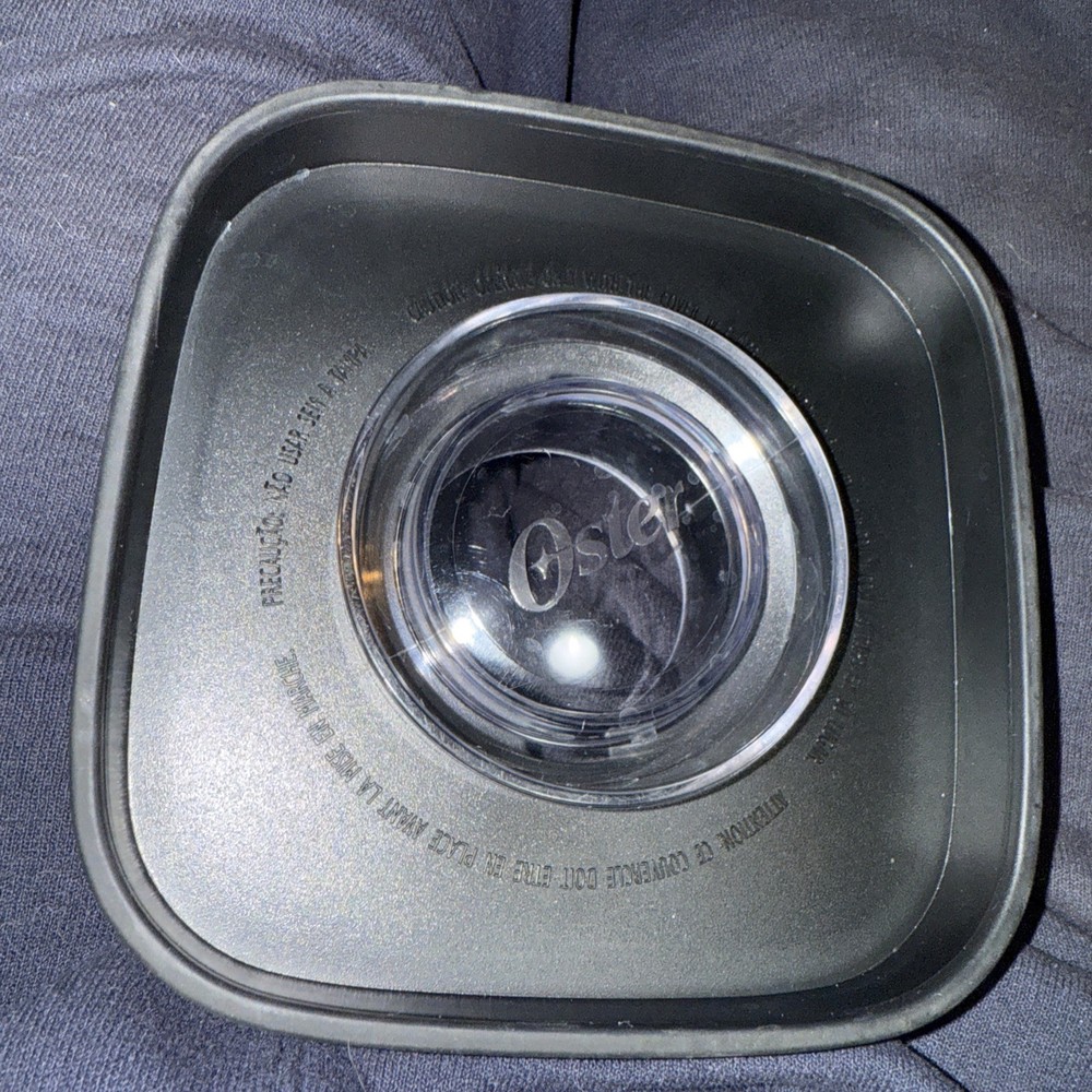 OSTER XL PROFESSIONAL REPLACEMENT LID CAP  VERY CLEAN