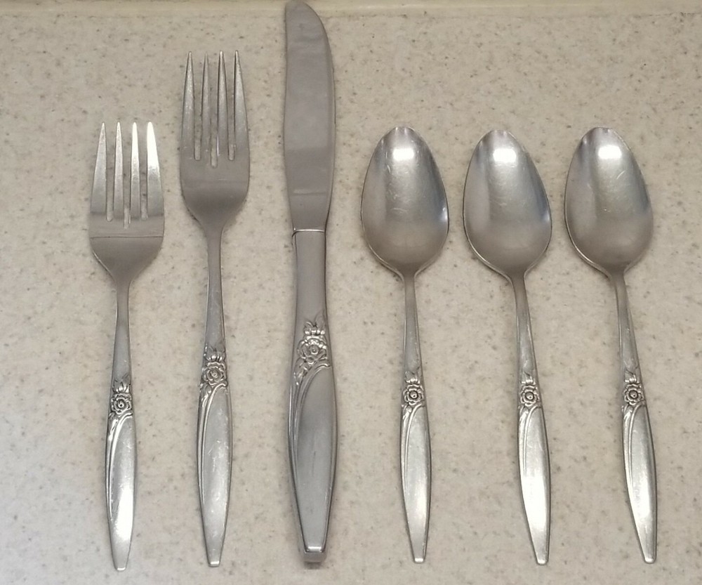 ONEIDA STAINLESS FLATWARE HIGHLAND ROSE PATTERN 6 PIECE MISCELLANEOUS BATCH