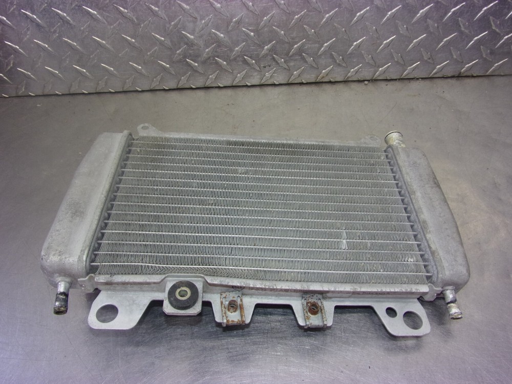 932 B PIAGGIO BV 200 2003 OEM RADIATOR
