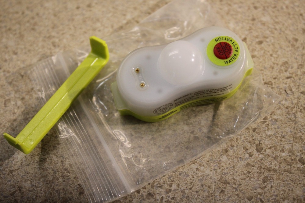 ACR 3764 HEMILIGHT3 HL3 AUTOMATIC WATER ACTIVATED LIFEJACKET INDICATOR LED M3