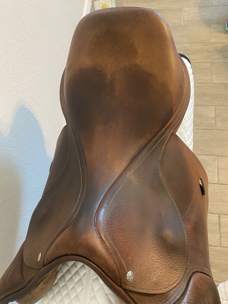 Custom Saddlery Jump Saddle