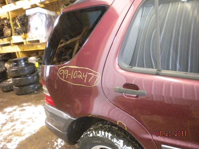 ML320 1999 Rocker Panel Moulding 9862693