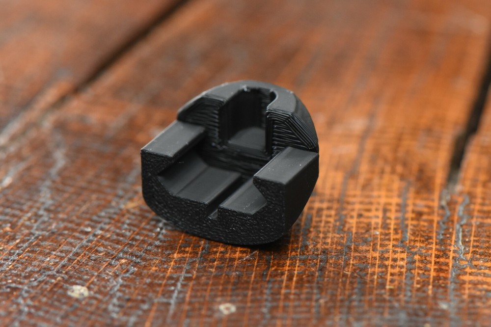 Benjamin Akela Bottom Rail Lock