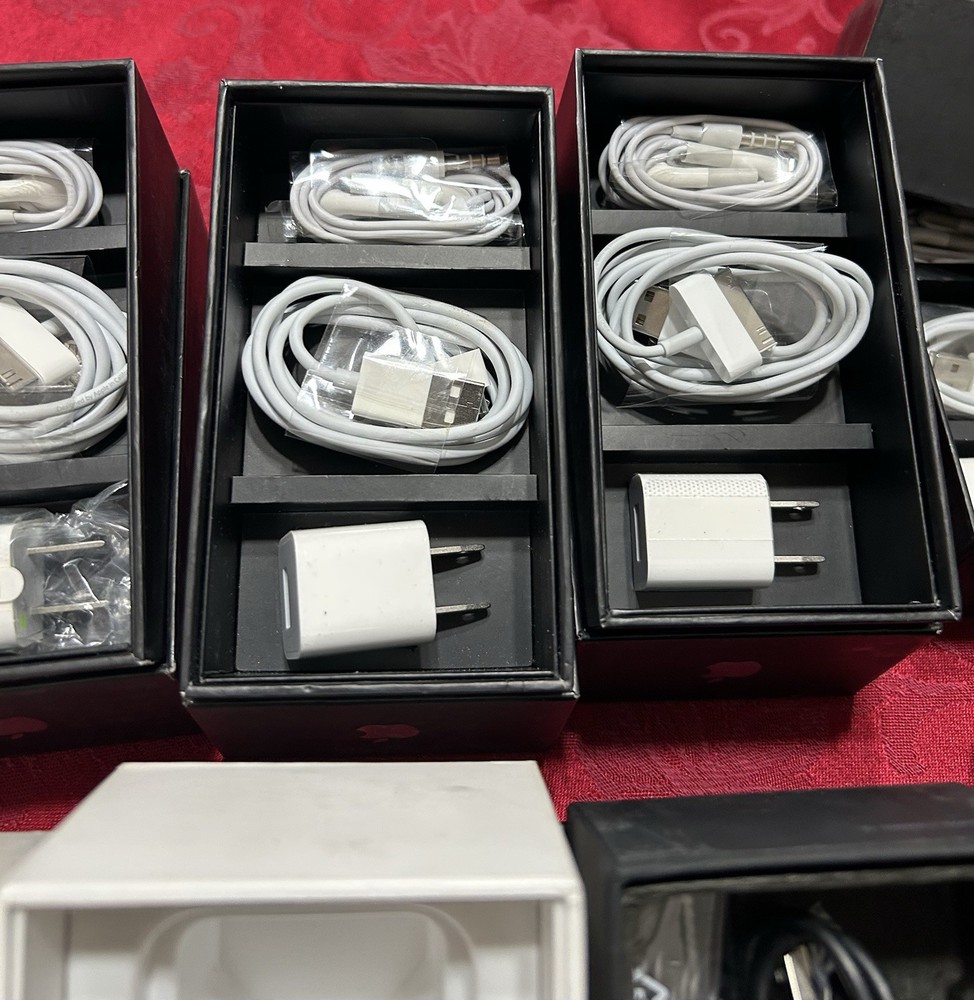 Large Mixed Lot Apple Cord, Earbuds, & Accessories – AS-IS Untested. BOXES EMPTY