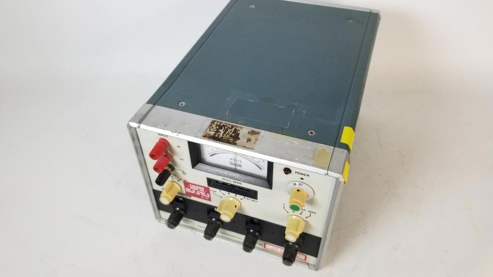 Fluke 893A AC/DC Differential Voltmeter