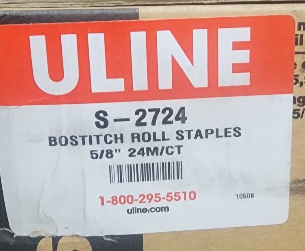 24000 x Uline S-2724 Bostitch Roll Staples - 5/8"