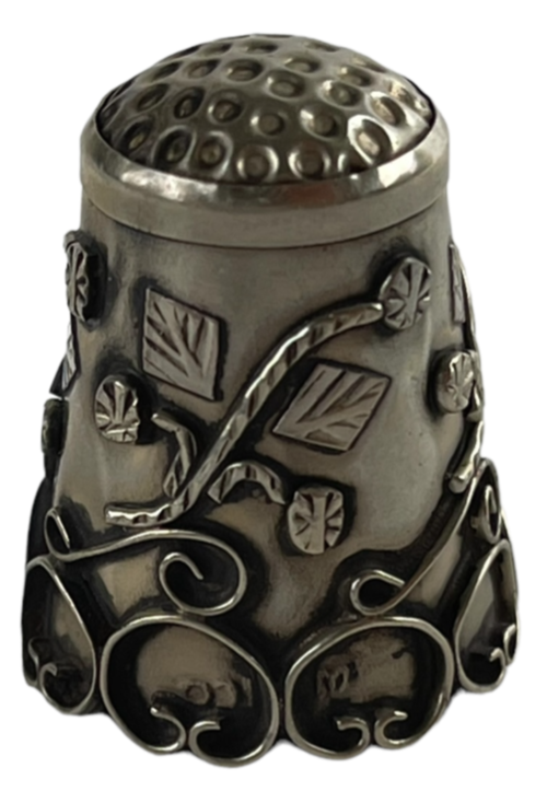 Thimble - Vintage Unmarked Sterling Silver Ornate Leaf & Scroll Design Mexico