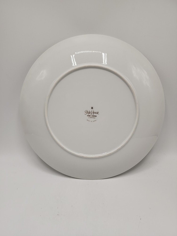 Style House "Largo" 10 5/8 Inch Dinner Plate