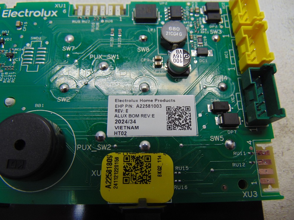 Frigidaire Gas Range GCRG3060BDB Control Panel 5304533920