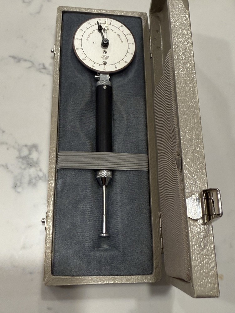 Vintage Bailliart Ocular Dynamo-meter w case, made in Germany