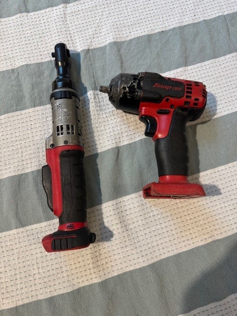 SNAP ON 3/8 impact and MAC TOOLS 1/4 impact ratchet TOOLS ONLY (NOT TESTED)