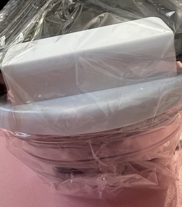 Multi-functional Vegetable Chopper/Dicer/Slicer/ Shredder with Egg Separator~New