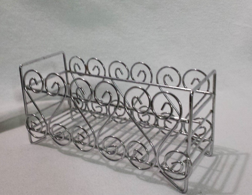 Rectangular Silvertone Sm Metal Makeup Organizer for Vanity Tabletop Pre-owned
