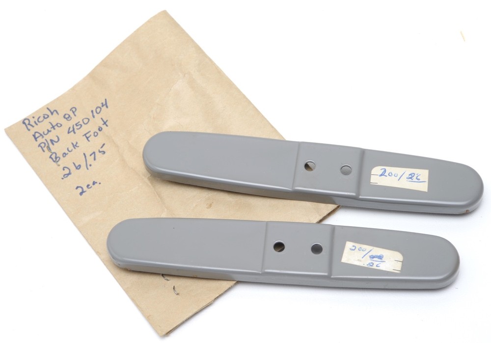 2) RICOH AUTO 8P BACK FOOT