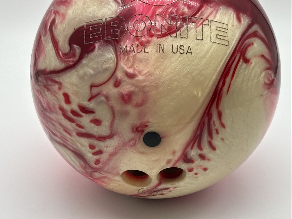 Ebonite Maxim Bowling Ball - 9Lbs