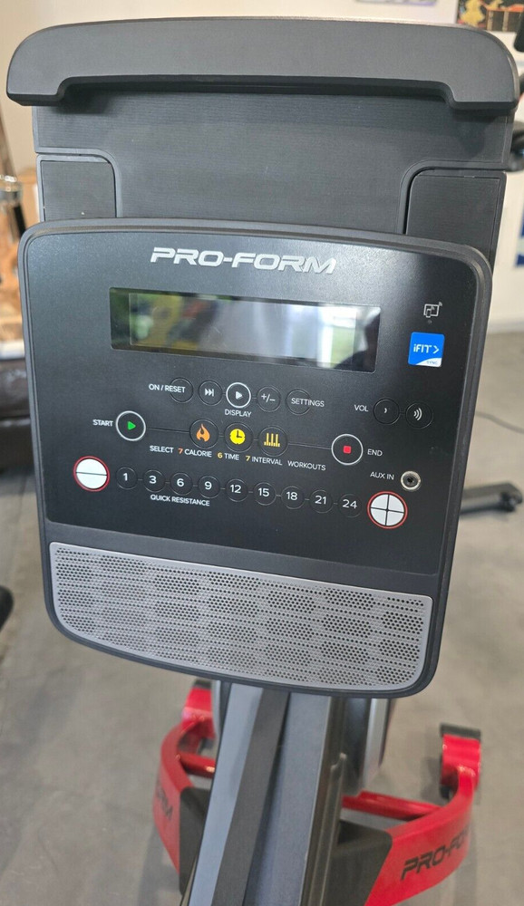 Pro-Form 750R  Foldable Rowing Machine - iFIT Compatible (missing power cable)