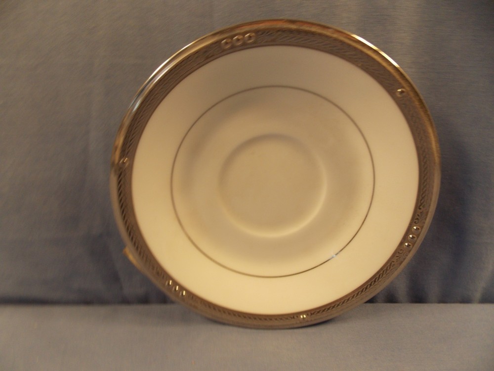 Noritake "Chatelane Platinum" Saucer