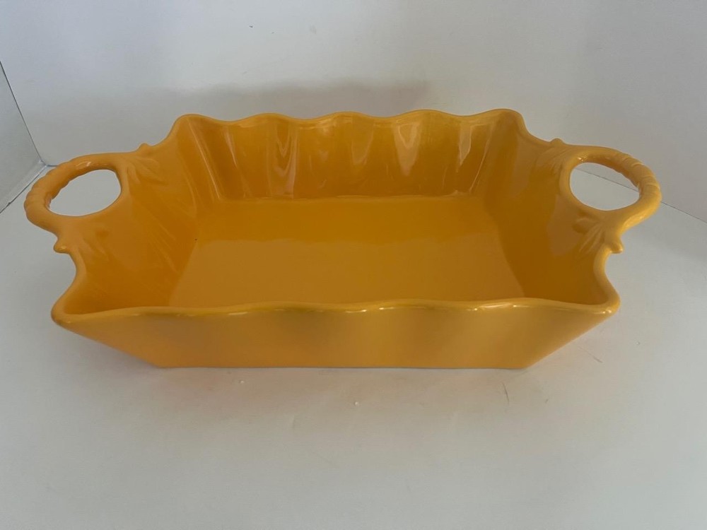 POTTERS STUDIO 12" X 9" BAKING DISH CASSEROLE WITH HANDLES - YELLOW