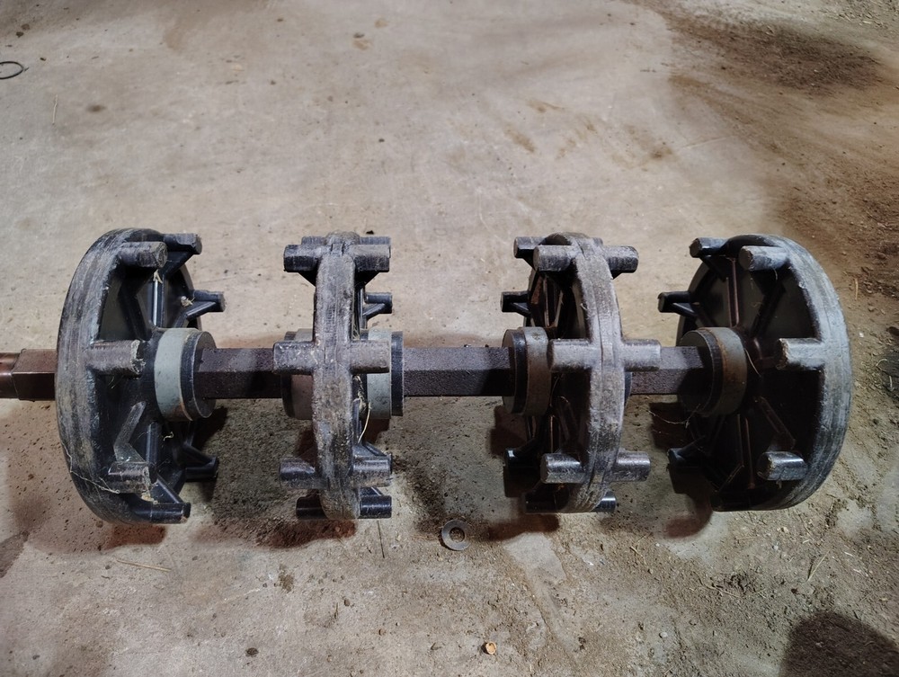 1989 Arctic cat cougar drive axle