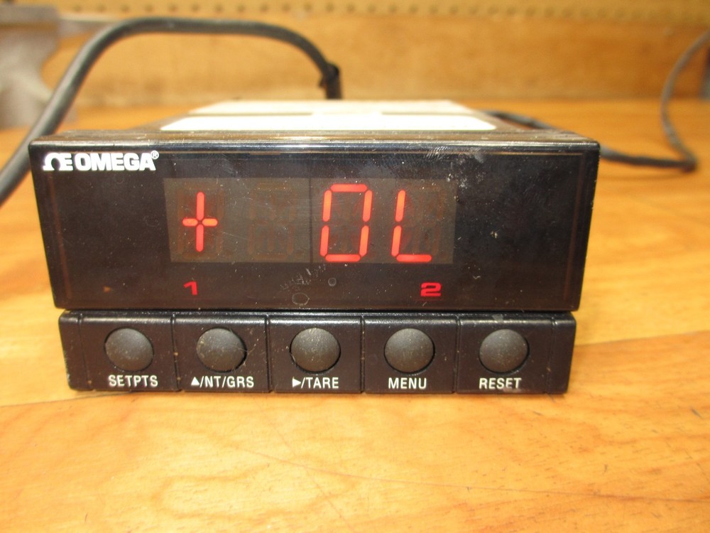 Omega DP25-S-AR *USED POWERS UP* Panel Meter Digital Strain & Process