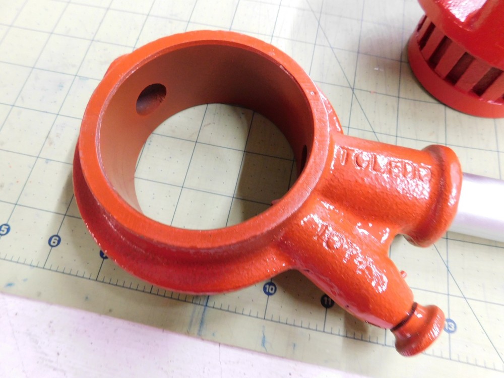 Toledo 1074 Pipe Threader with 3 Dies, 1", 1.5", 2"