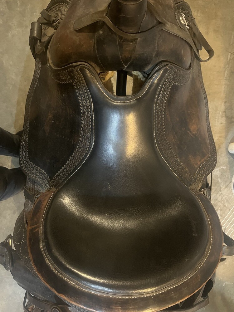 Slick forl custom trail saddle by Everett Olson