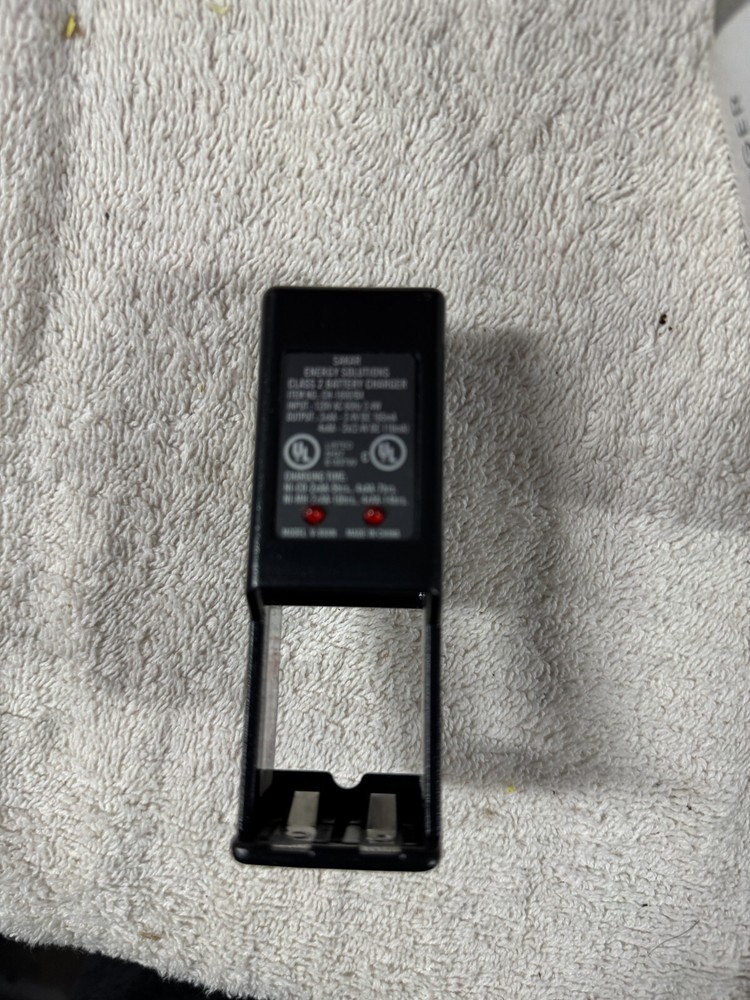 Unbranded Digital Battery Charger - OPEN BOX!!