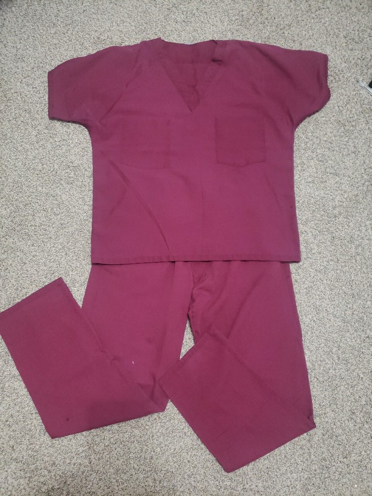 Unisex Landau Maroon Size Medium Scrub Set (Some Spots)