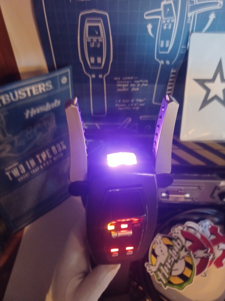 Ghostbusters Haslab Two 2 In The Box Ghost Trap PKE Meter Loose Complete No Box