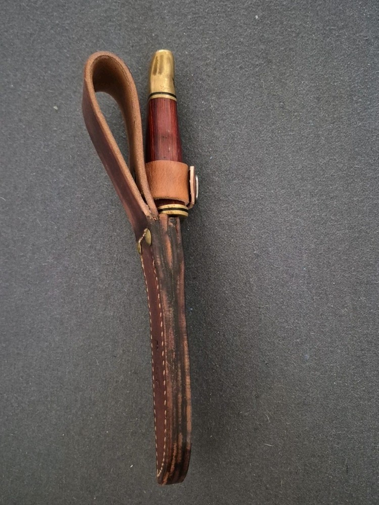 Custom sheath fits Buck 119 Knife.