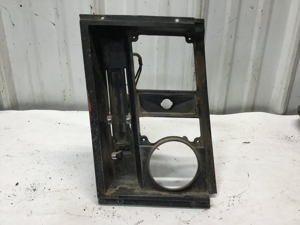 Ford LT9000 Heater A/C Temperature Controls - Used