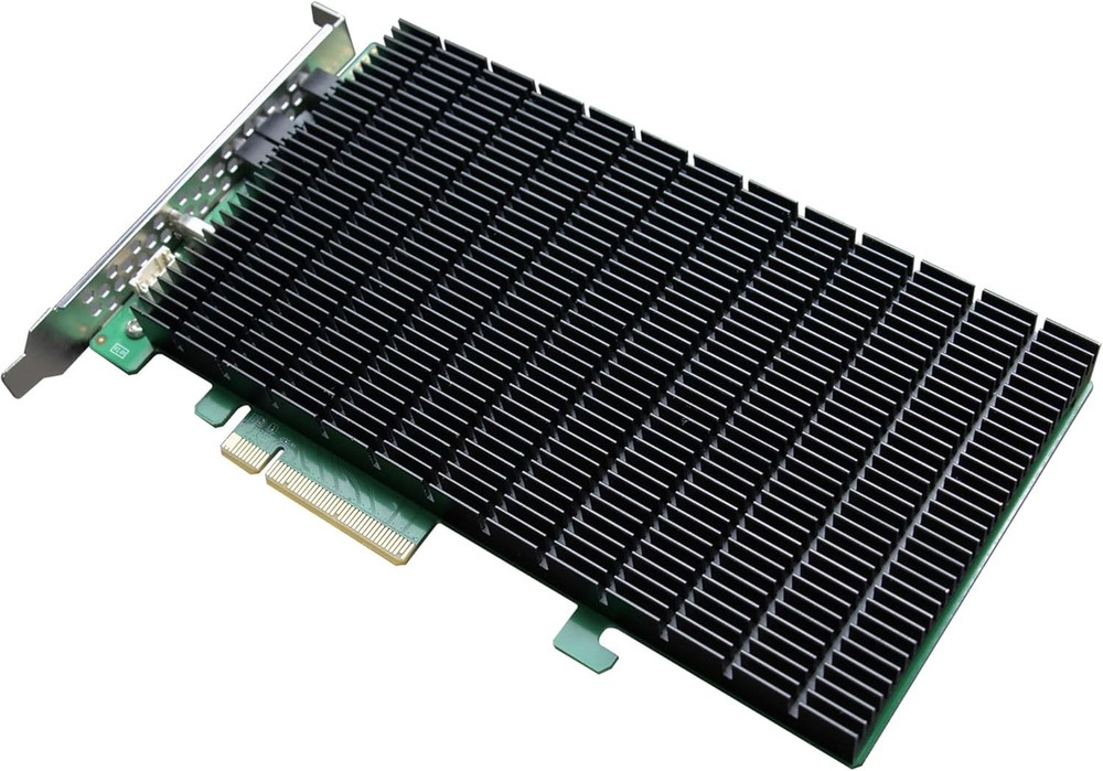 HighPoint Technologies 4-Port M.2 SSD6204A NVMe Boot RAID Controller Green