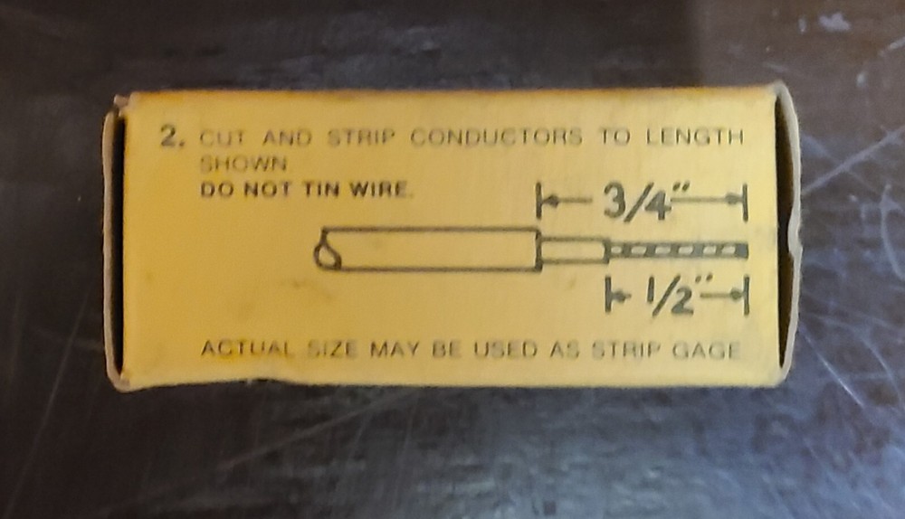 VALISE CONNECTOR BODY #7464V BLACK