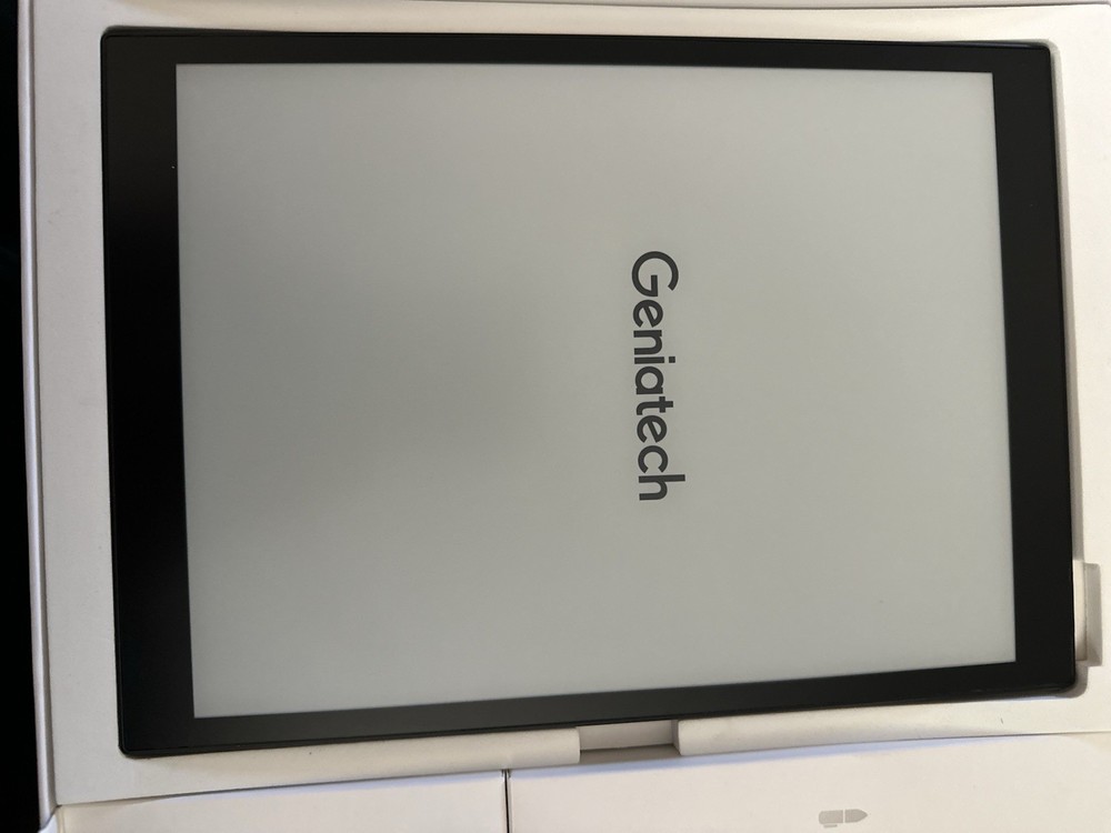 Geniatech Kloudnote S E-Ink Notepad 10.1”