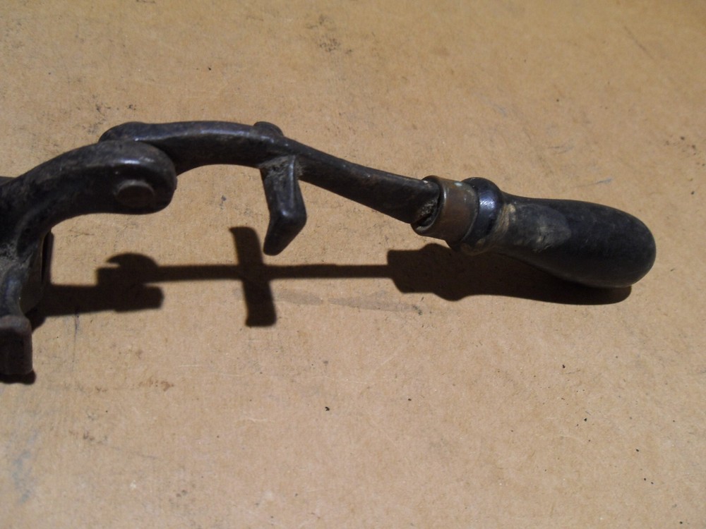 WWII Hand Loader Crimp Starter, Shotshell Reloading Press 12GA ??